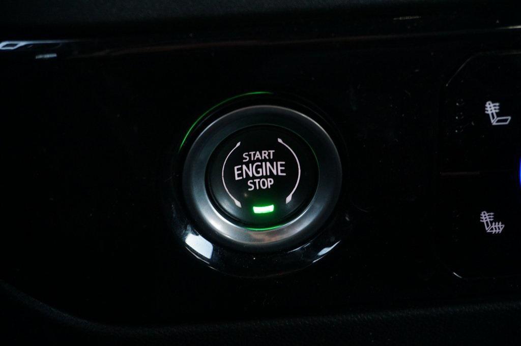 used 2022 Chevrolet Silverado 1500 car, priced at $33,995