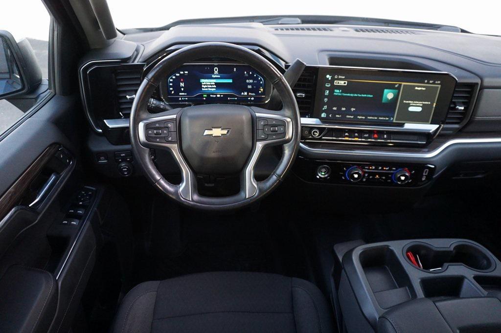 used 2022 Chevrolet Silverado 1500 car, priced at $33,995