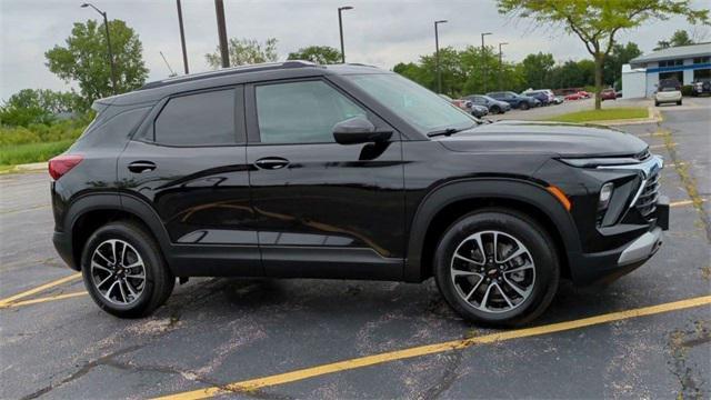 new 2025 Chevrolet TrailBlazer car, priced at $23,595