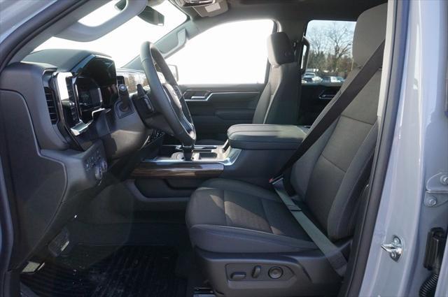 new 2025 Chevrolet Silverado 1500 car, priced at $52,140