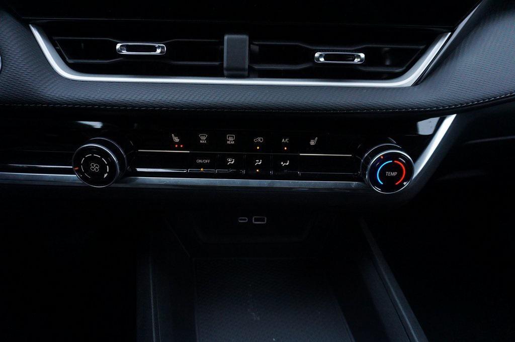 used 2025 Chevrolet Equinox car, priced at $23,495