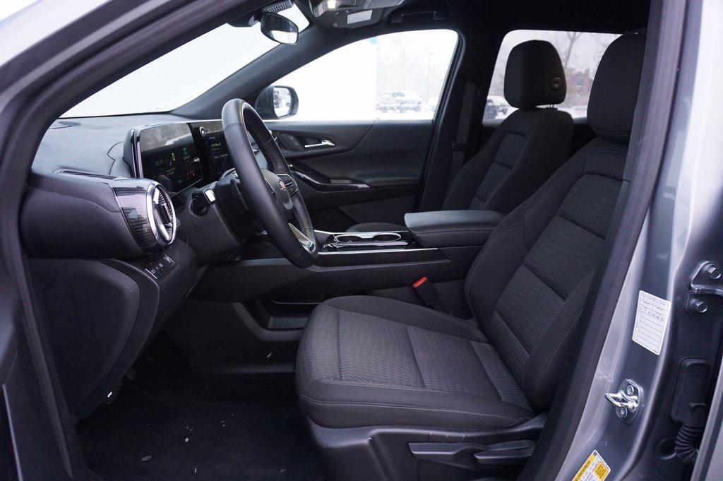 used 2025 Chevrolet Equinox car, priced at $23,495
