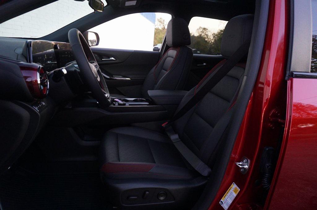 new 2026 Chevrolet Equinox car, priced at $36,710