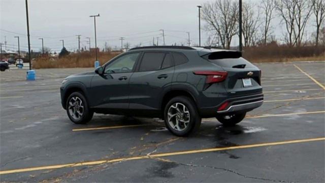 new 2025 Chevrolet Trax car, priced at $24,050