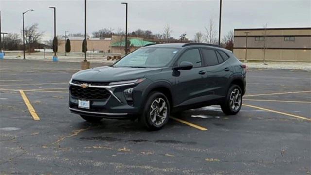 new 2025 Chevrolet Trax car, priced at $24,050