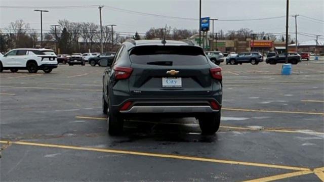 new 2025 Chevrolet Trax car, priced at $24,050