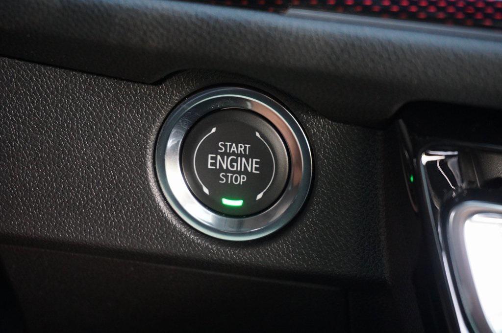 new 2026 Chevrolet Traverse car, priced at $54,180