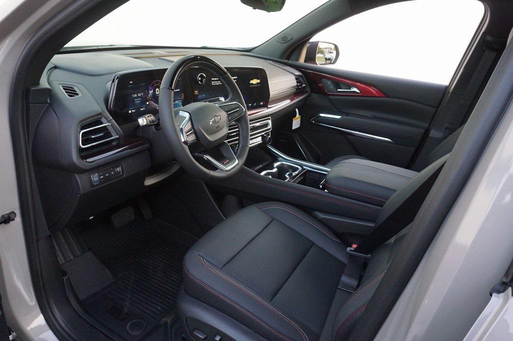 new 2026 Chevrolet Traverse car, priced at $54,180