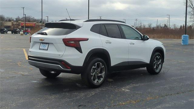 new 2025 Chevrolet Trax car, priced at $24,050