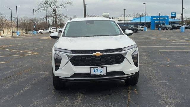 new 2025 Chevrolet Trax car, priced at $24,050