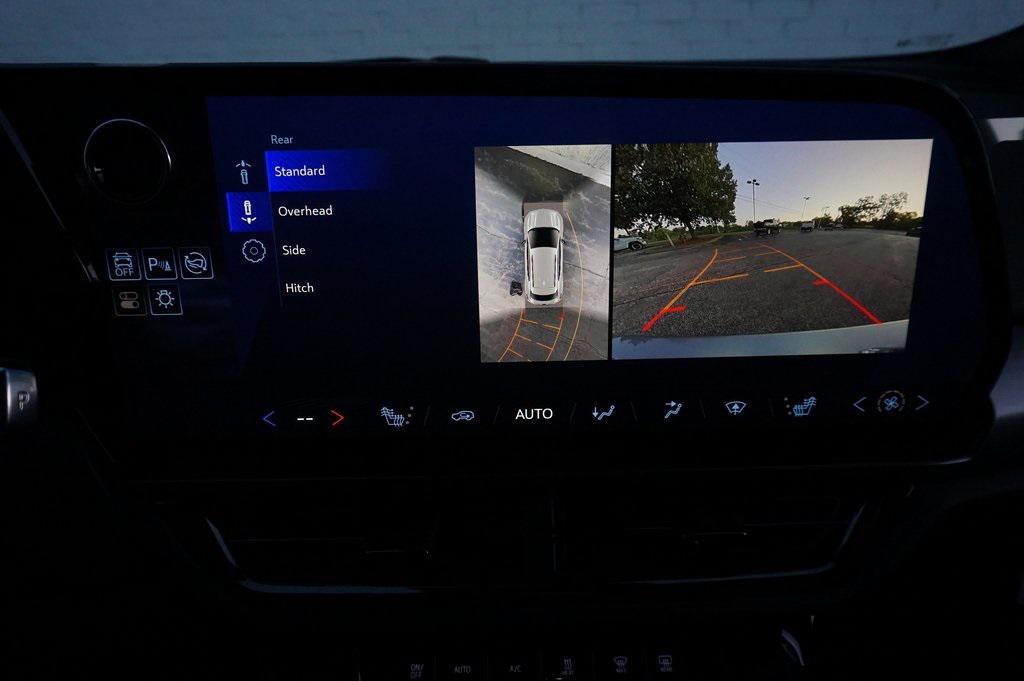 new 2025 Chevrolet Equinox EV car, priced at $29,460