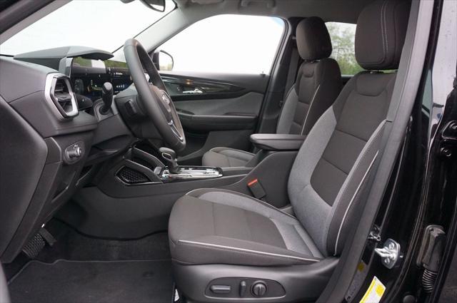 new 2025 Chevrolet TrailBlazer car, priced at $26,020