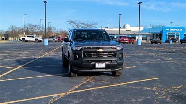 new 2025 Chevrolet Colorado car, priced at $32,525