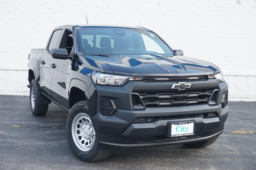 new 2026 Chevrolet Colorado car, priced at $33,835