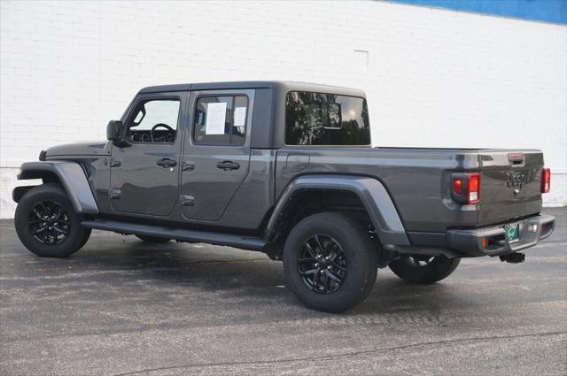used 2022 Jeep Gladiator car, priced at $30,995