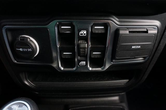 used 2022 Jeep Gladiator car, priced at $30,995