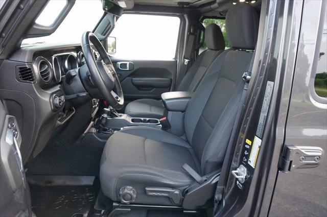 used 2022 Jeep Gladiator car, priced at $30,995
