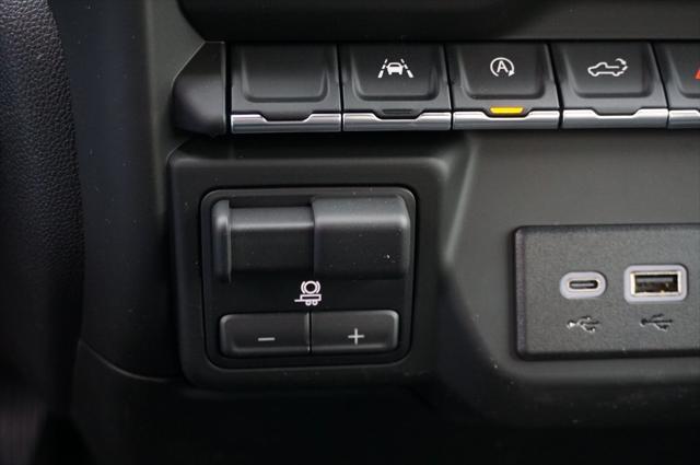 new 2025 Chevrolet Silverado 1500 car, priced at $33,905