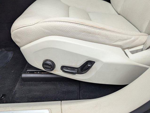 used 2022 Volvo XC60 car, priced at $28,498