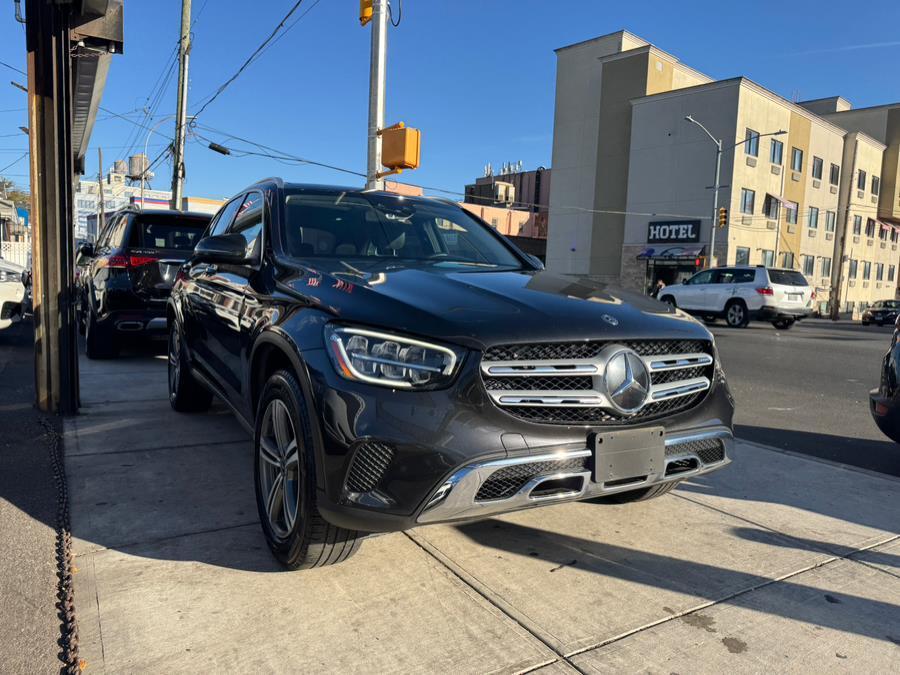 used 2020 Mercedes-Benz GLC 300 car, priced at $19,999