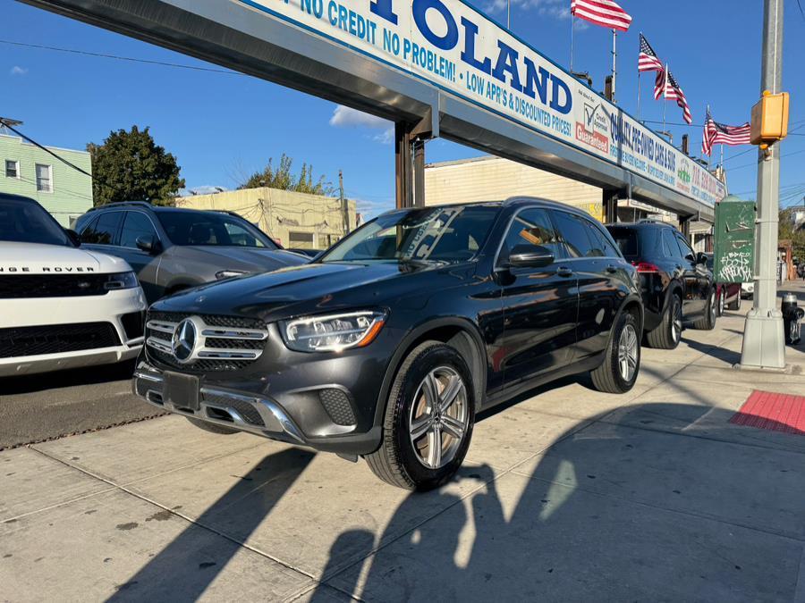 used 2020 Mercedes-Benz GLC 300 car, priced at $19,999