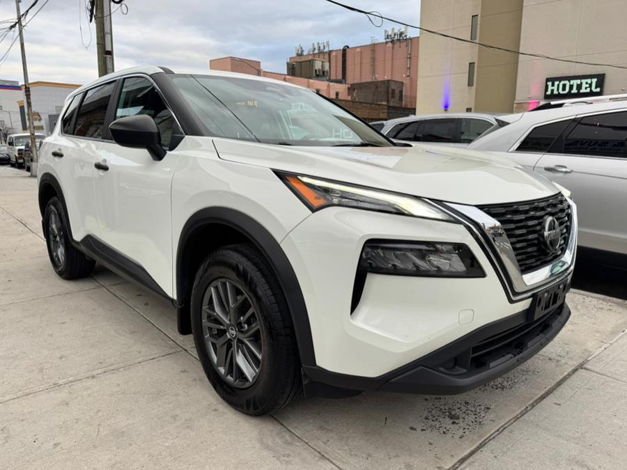 used 2021 Nissan Rogue car, priced at $19,999