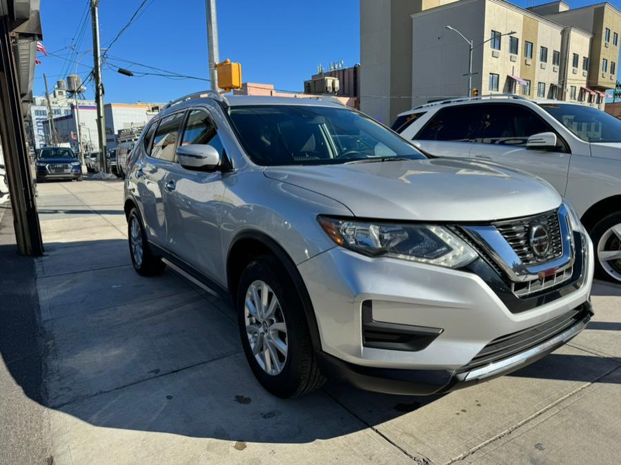 used 2020 Nissan Rogue car, priced at $17,999