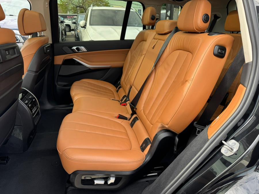 used 2021 BMW X7 car, priced at $34,999