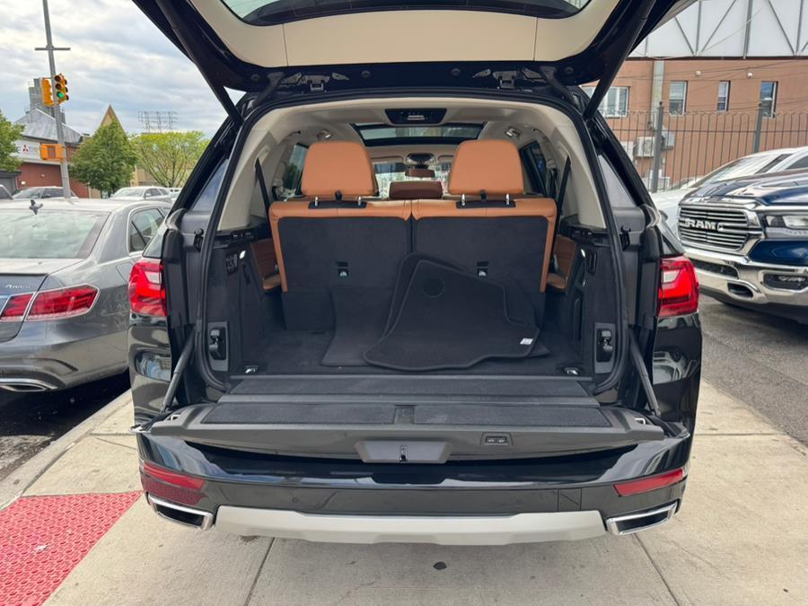 used 2021 BMW X7 car, priced at $34,999