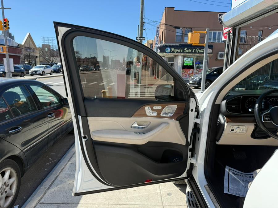 used 2021 Mercedes-Benz GLE 350 car, priced at $32,999