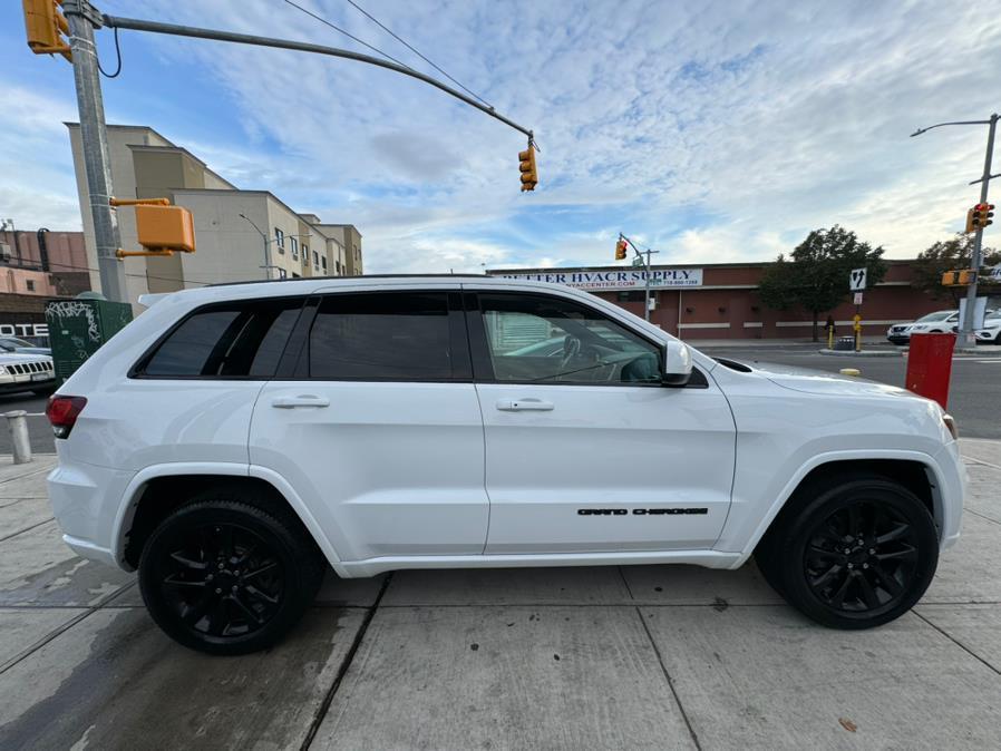 used 2018 Jeep Grand Cherokee car, priced at $18,999