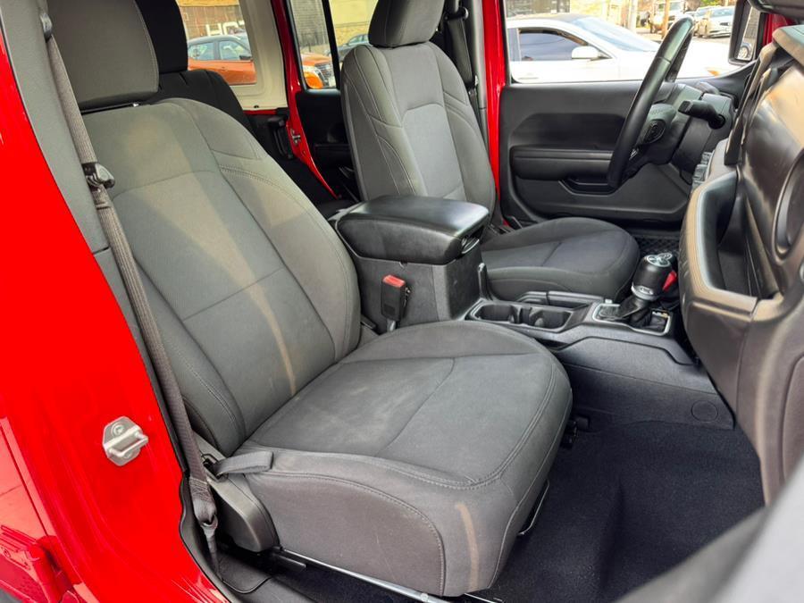 used 2018 Jeep Wrangler Unlimited car, priced at $21,999