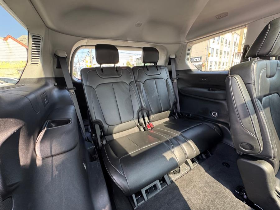 used 2022 Jeep Grand Cherokee L car, priced at $30,999