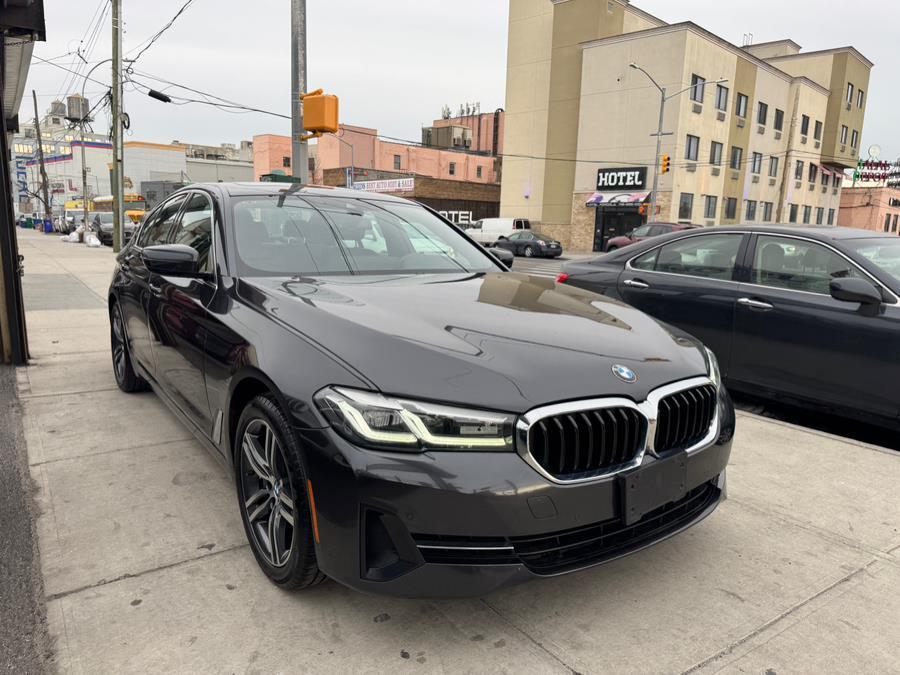 used 2022 BMW 530 car, priced at $27,999