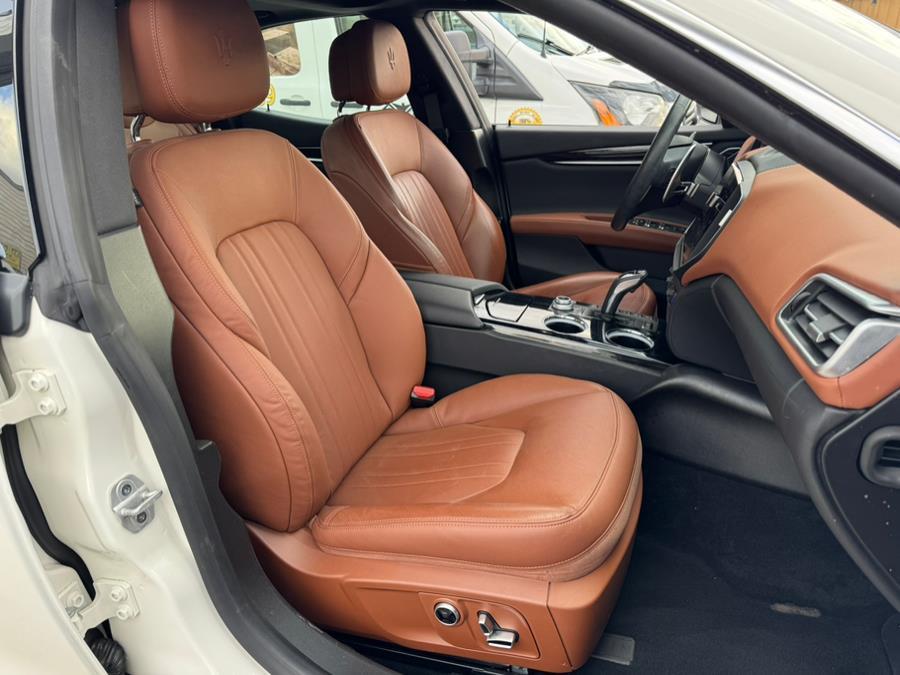 used 2022 Maserati Ghibli car