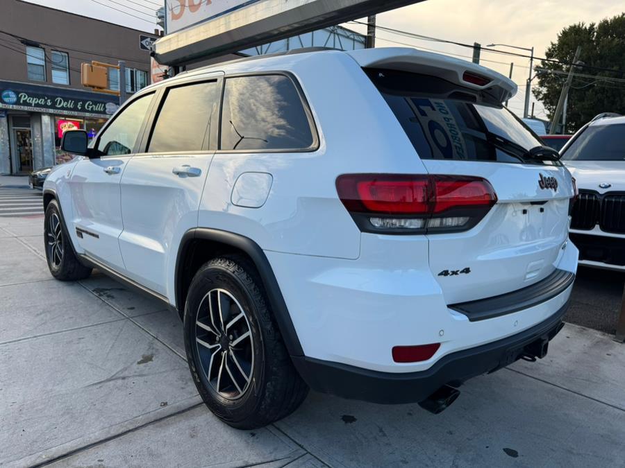 used 2020 Jeep Grand Cherokee car, priced at $23,399
