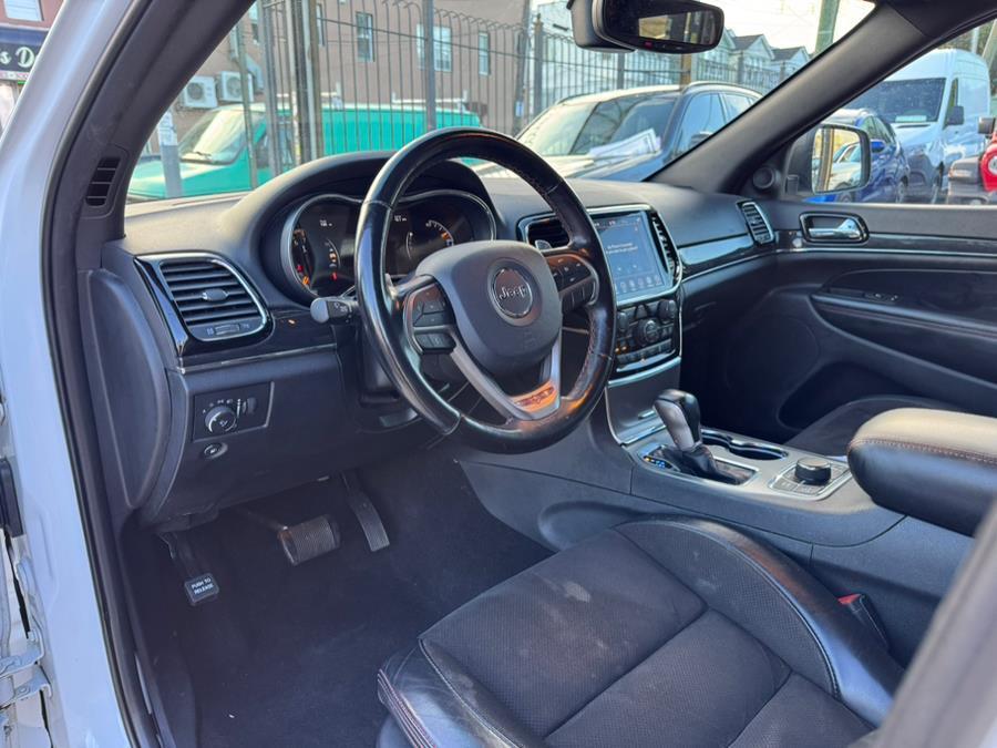 used 2020 Jeep Grand Cherokee car, priced at $23,399