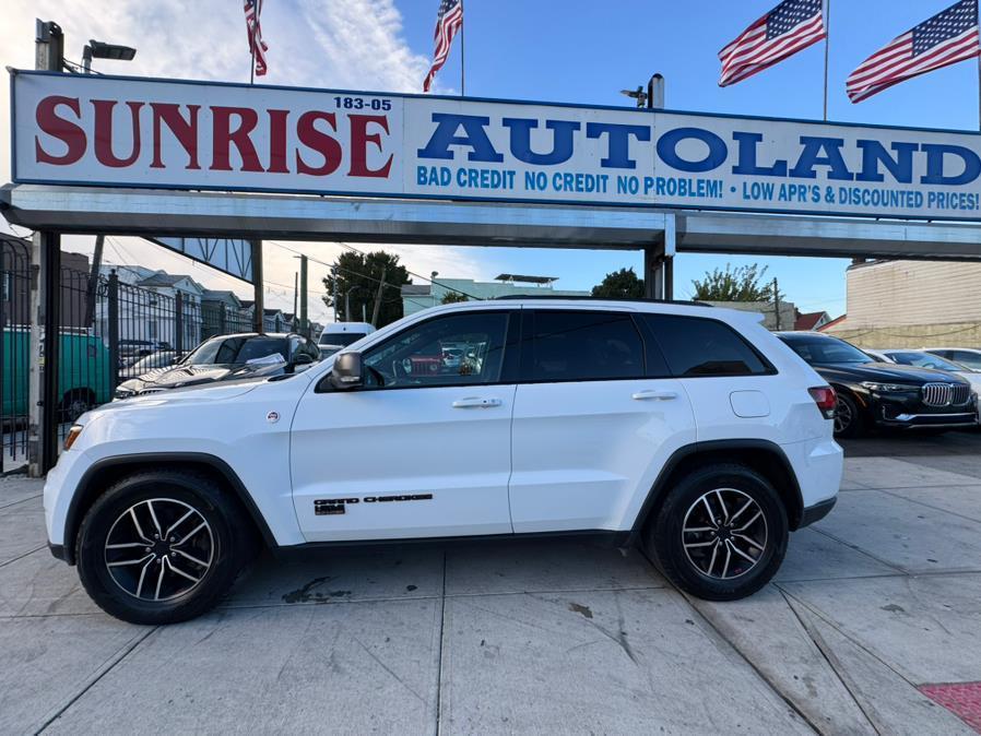 used 2020 Jeep Grand Cherokee car, priced at $23,399