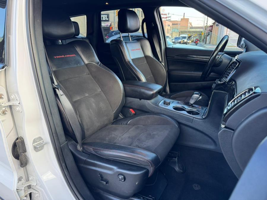 used 2020 Jeep Grand Cherokee car, priced at $23,399
