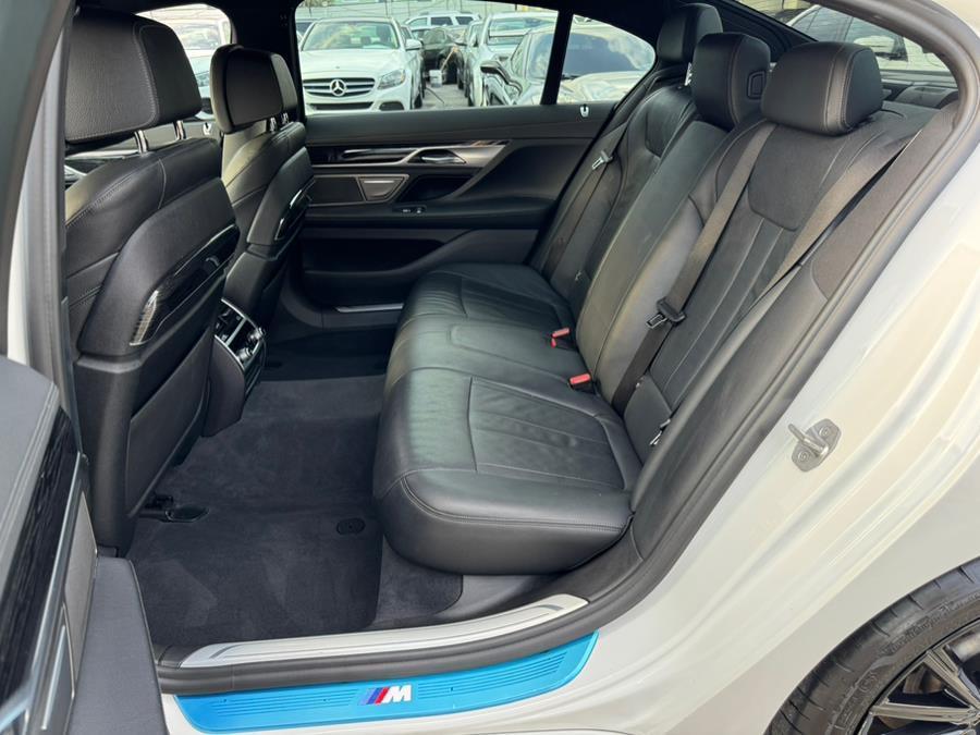 used 2022 BMW 740 car, priced at $39,999