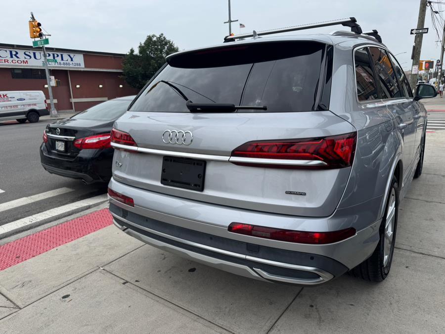used 2020 Audi Q7 car, priced at $23,999