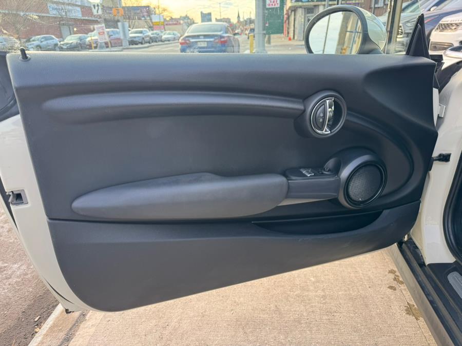 used 2019 MINI Hardtop car, priced at $11,999