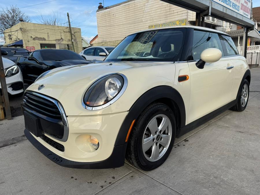 used 2019 MINI Hardtop car, priced at $11,999