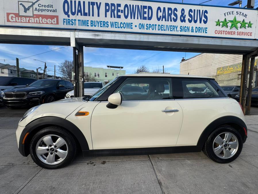 used 2019 MINI Hardtop car, priced at $11,999