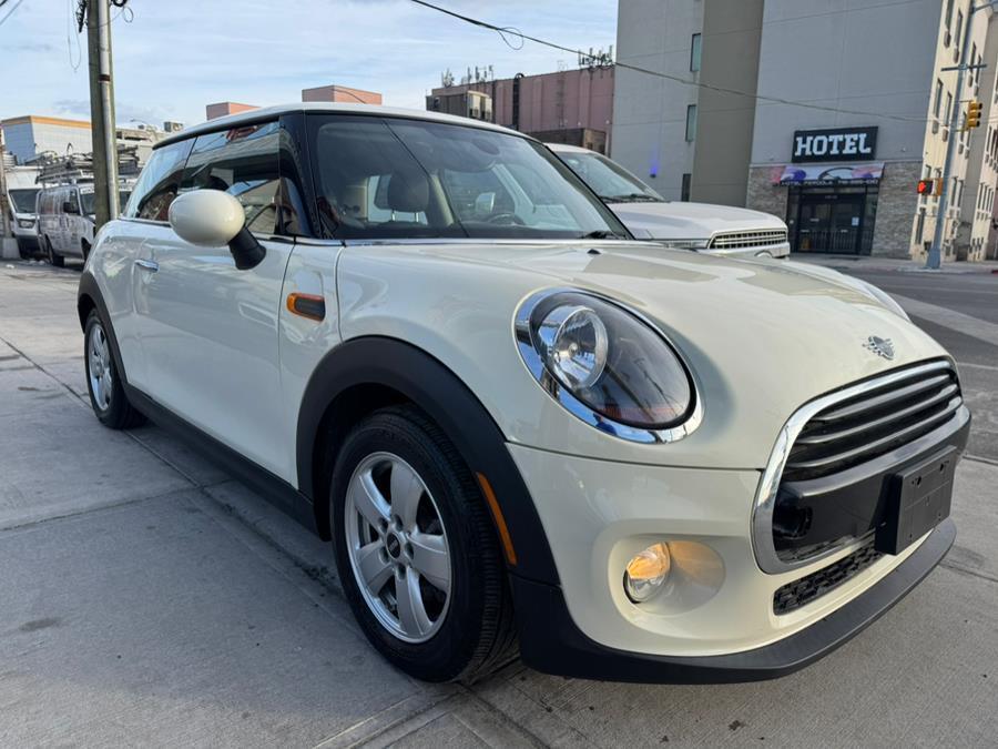 used 2019 MINI Hardtop car, priced at $11,999