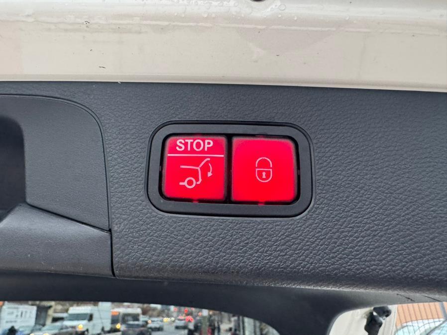 used 2020 Mercedes-Benz GLC 300 car, priced at $20,699