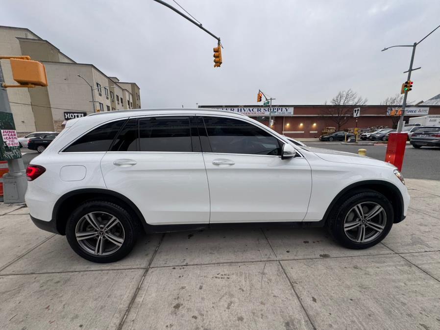 used 2020 Mercedes-Benz GLC 300 car, priced at $20,699