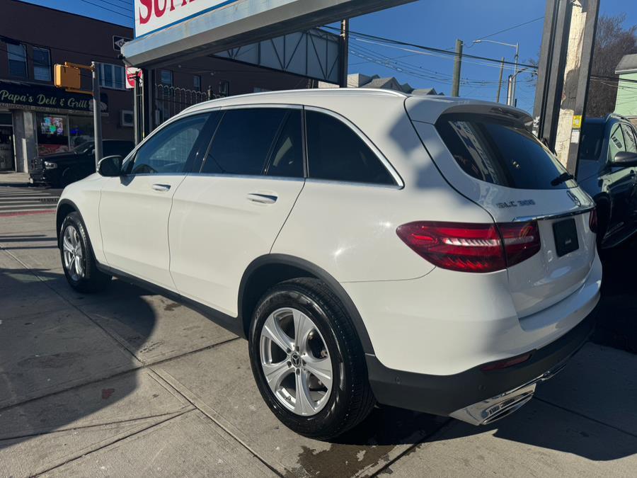 used 2018 Mercedes-Benz GLC 300 car, priced at $20,999