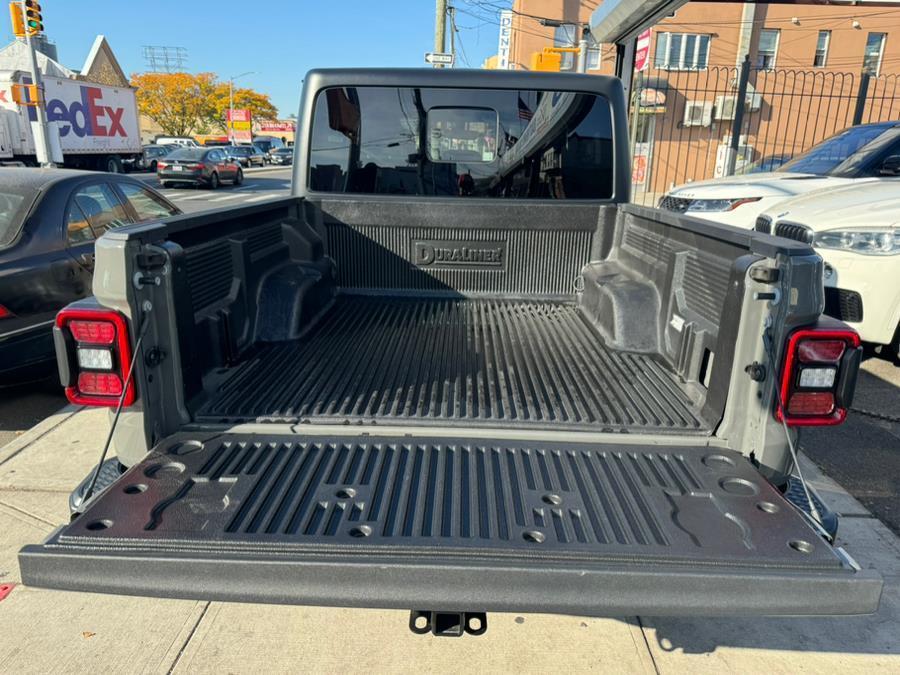 used 2023 Jeep Gladiator car, priced at $32,999