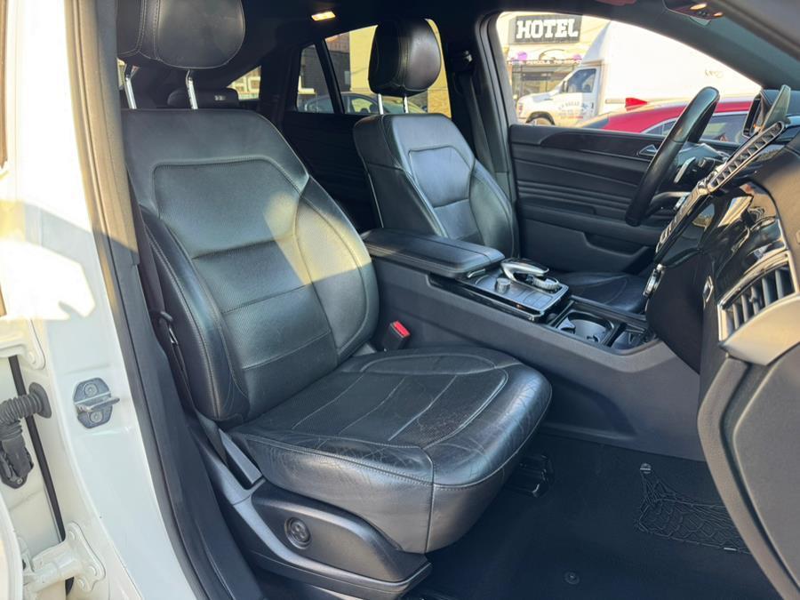 used 2019 Mercedes-Benz AMG GLE 43 car, priced at $35,999
